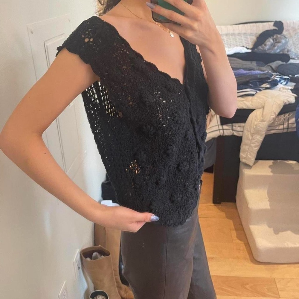 1 of 1 Custom Handmade Crochet vest with flowers in Black. - Picture 4 of 4